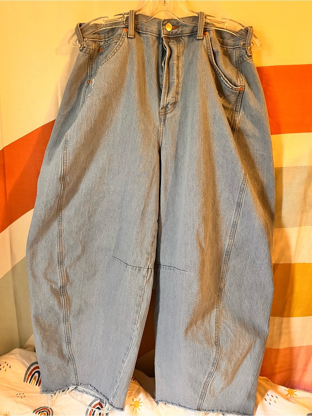 Universal Thread Light Blue Wide-Leg Jeans